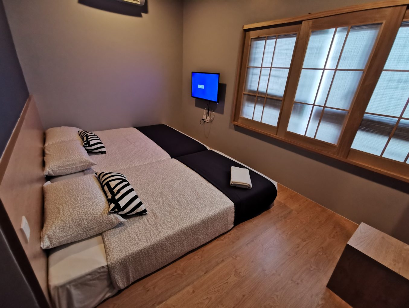 Japanese Triple Room (R)