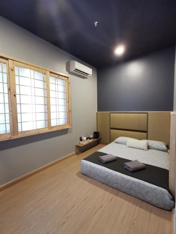 Tatami Queen (A) Room